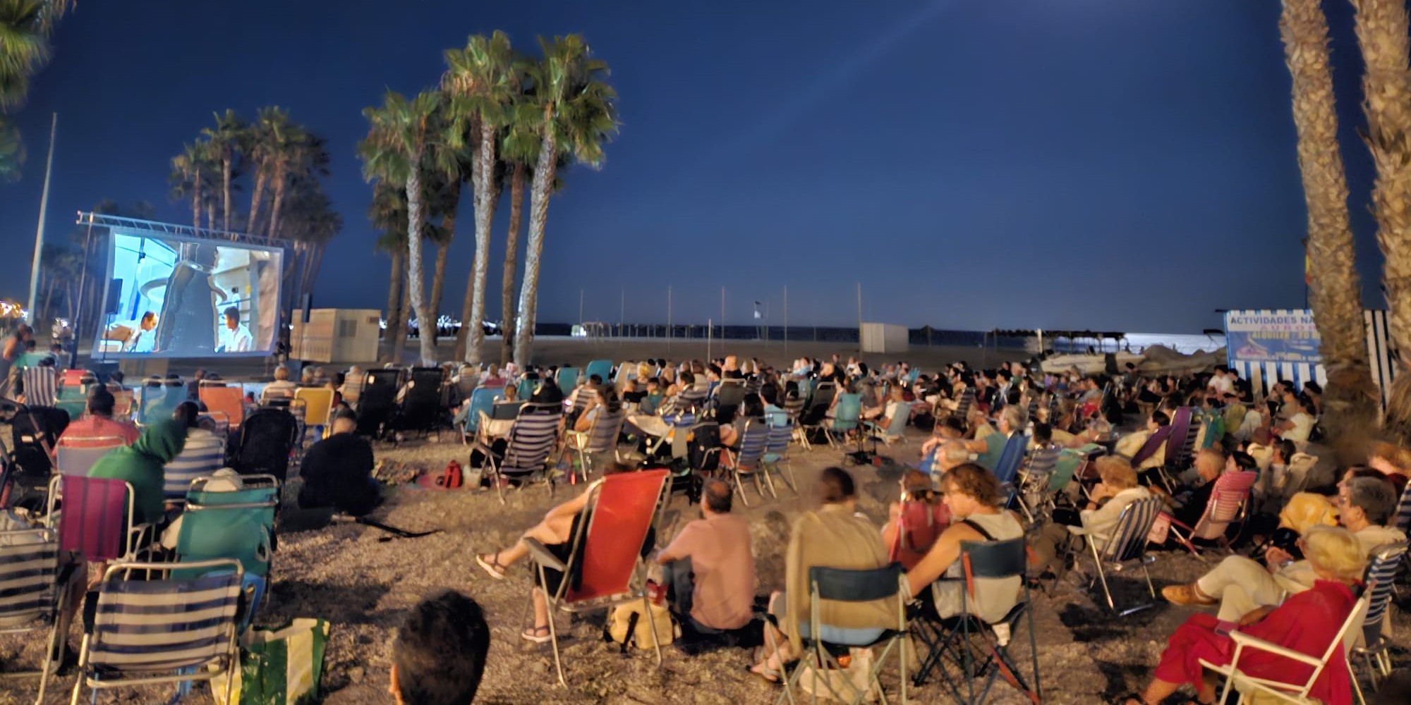 Almuñécar Un millar de personas disfrutan